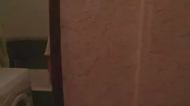 دو دانشجوی جوان به خ ...