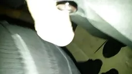 شخص دو روسپی را درآو ...