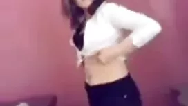 شخص با یک الاغ بزرگ  ...