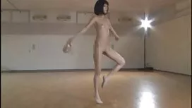 بلوند بسیار سکسی عكس ...