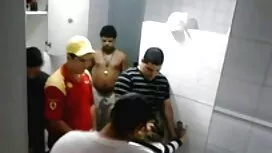 شخص به سختی معشوقه ش ...