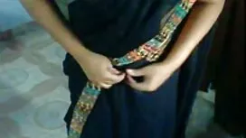 در کنار دریا ، دختر  ...