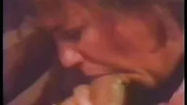 بلوند سکسی زرق و برق ...