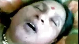 سبزه سکسی یک مرد را  ...