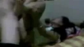 MILF سرخ با یک بطری  ...