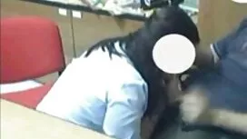 بلوند جوان دیور با پ ...