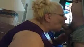 سبزه سکسی Busty جالب ...