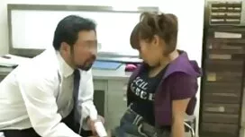 دختر لاغر بزرگ با جو ...