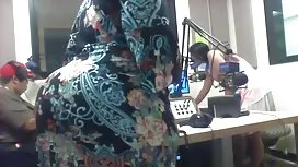 ایستاده ورزش ها بمبا ...